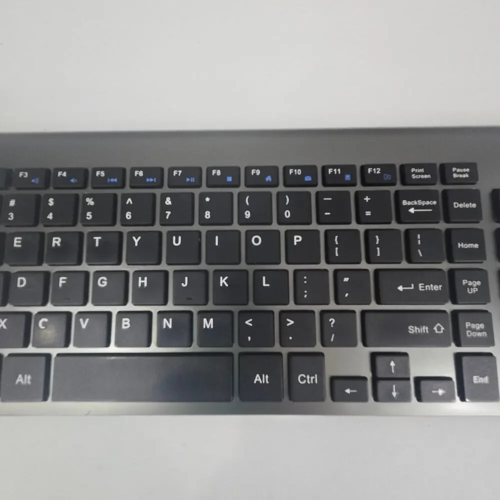 JoyAccess KB2 Slim Wireless Full Keyboard Gray & Silver with 2.4G USB Receiver